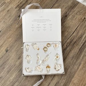 Hallmark Keepsake Wedding Wishes Tree Ornament Set